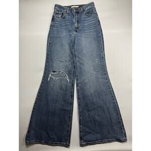 Levi's Women's High Loose Flare Leg Blue  Jeans -Size 26x32 (26x31.5)*